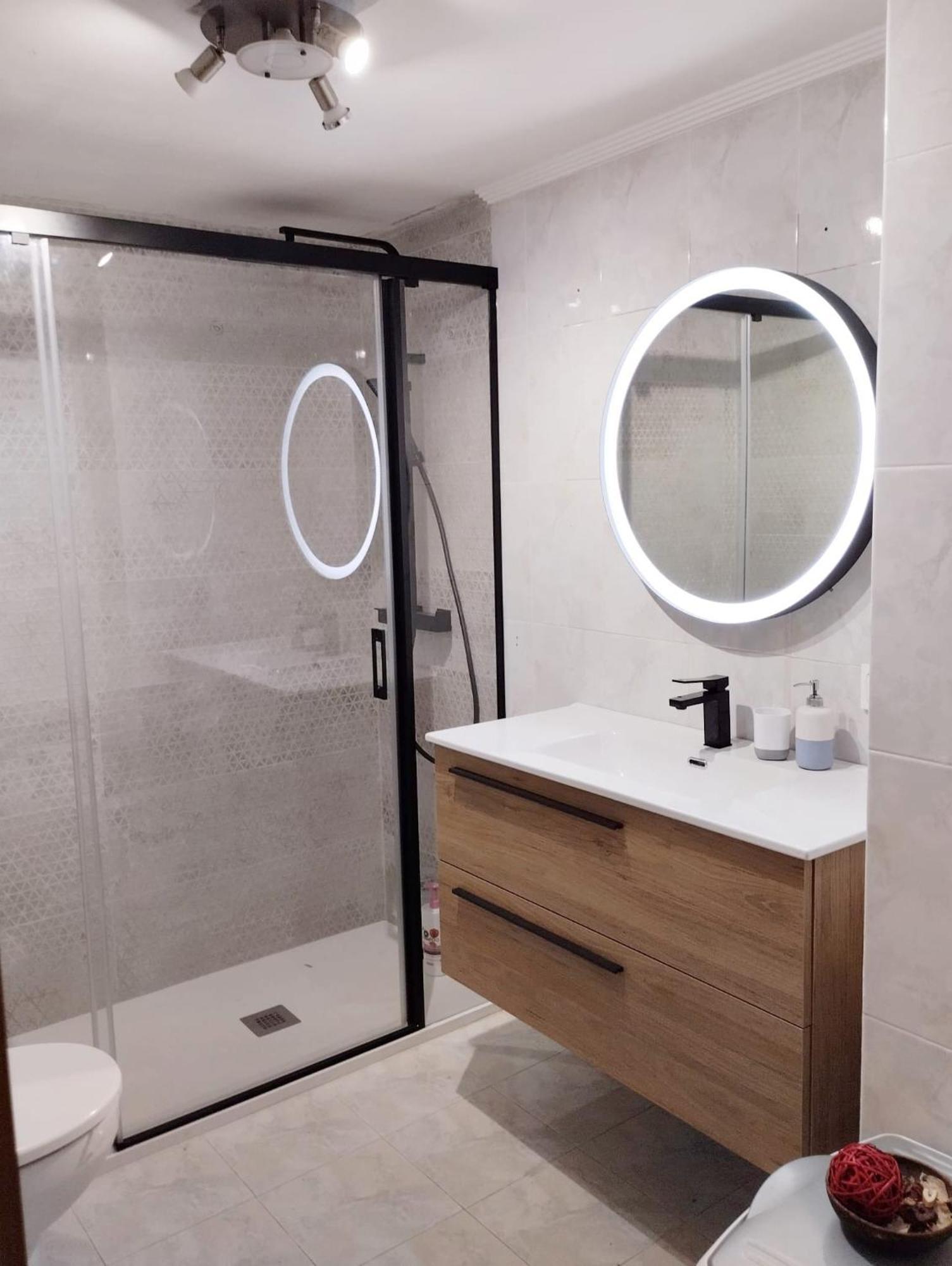 Apartamento En San Sebastian Con Plaza De Parking Gratis Loyola Eksteriør bilde